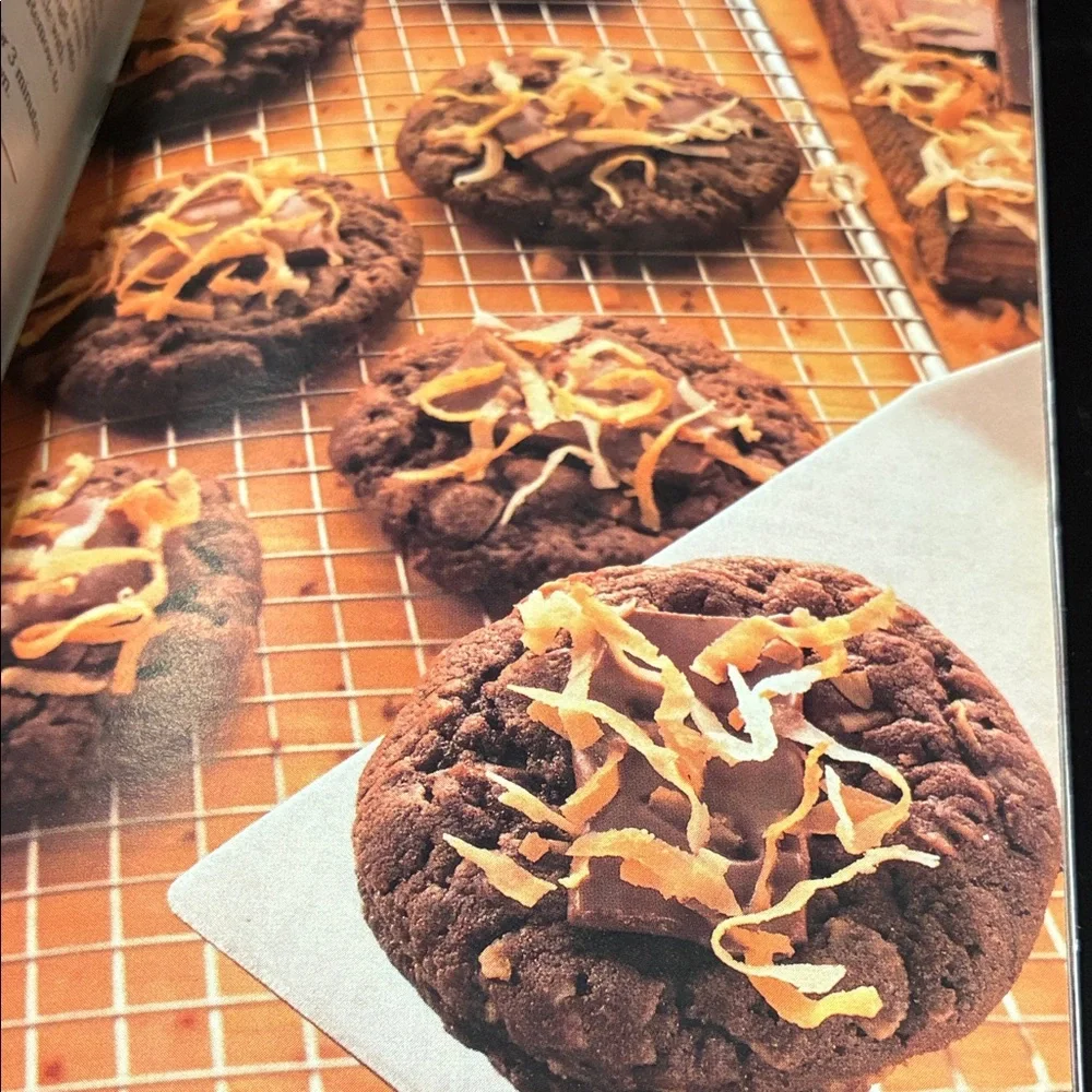 Vintage four piece set of Favorite Recipes cookbooks